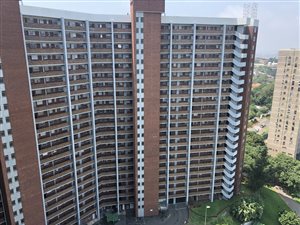 2 Bed Flat in Morningside