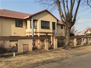 6 Bed House in Mackenzie Park