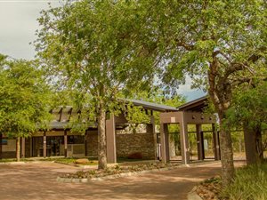 2.8 ha Land available in Zandspruit Bush and Aero Estate
