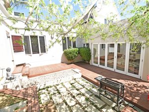 3 Bed House in Cedar Lakes