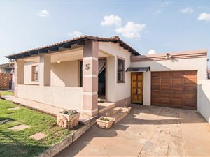 3 Bed House in South Hills
