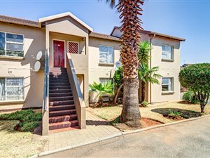 2 Bed Townhouse in Bonaero Park