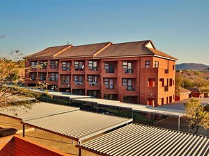1 Bed Apartment in Honeydew Manor