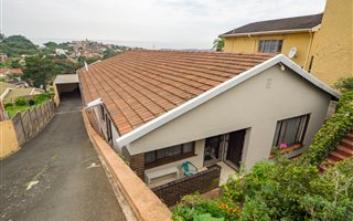 4 Bedroom House in Mobeni