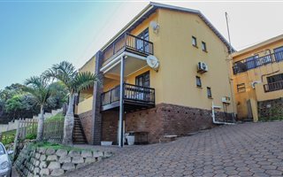 3 Bedroom Apartment in Bluff