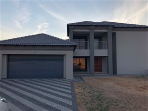 4 Bed House in Monavoni