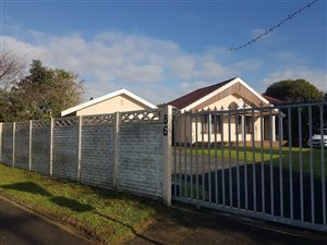 3 Bed House in De La Haye