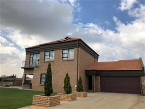 3 Bed House in Pomona