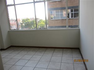 2.5 Bed Apartment in Muckleneuk