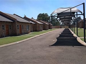 2 Bed Simplex in Riversdale