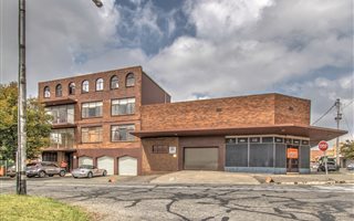 Commercial space in The Hill