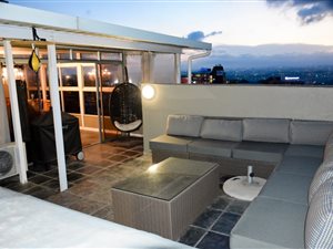 3 Bedroom Penthouse in Glenwood