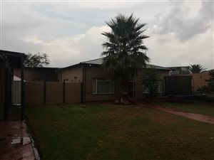 3 Bed House in Homelake
