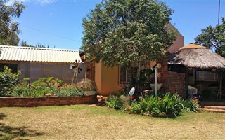 5 Bedroom House in Derby
