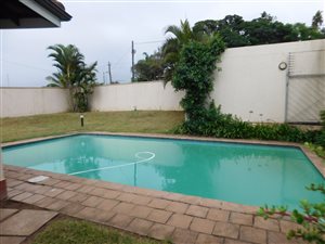 2 Bed Simplex in Illovo Beach