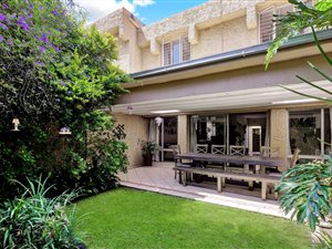 3 Bed Townhouse in Parkmore