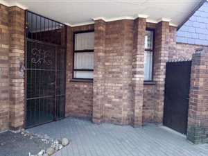 2 Bed Apartment in Erasmus