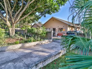 4 Bed House in Arboretum