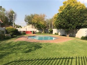 2 Bed Apartment in Edenglen