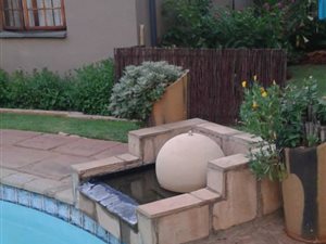 3 Bed House in Edelweiss