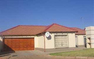 3 Bedroom House in The Orchards