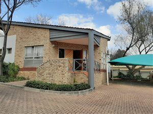 121 m² Commercial space in Randburg Central