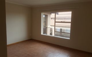 3 Bedroom Townhouse in Van Dyk Park