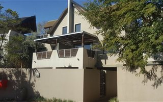3 Bedroom Townhouse in Dainfern