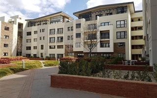 2 Bedroom Apartment in Bedford Gardens