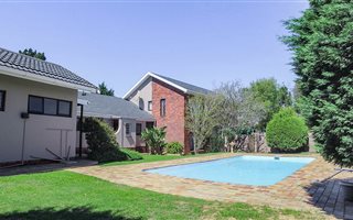 4 Bedroom House in Hill Sixty