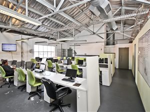 346 m² Commercial space in Parktown North