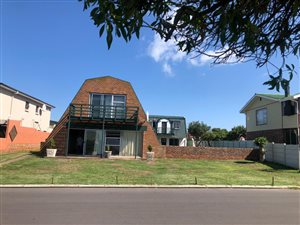 5 Bed House in Franskraal