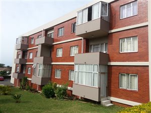 3 Bed Flat in Saiccor