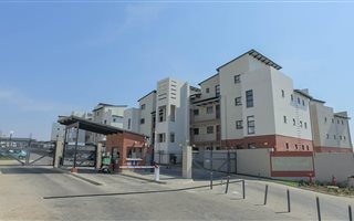 2 Bedroom Townhouse in Sunninghill