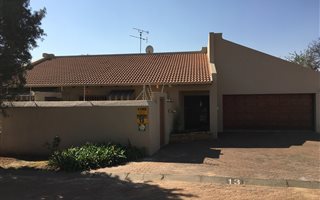 3 Bedroom House in Morninghill