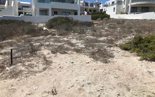 391 m² Land available in Paradise Beach
