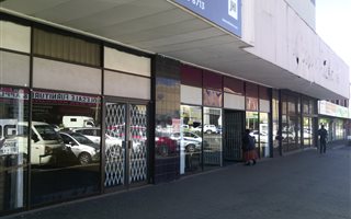 662 m² Retail Space in New Redruth