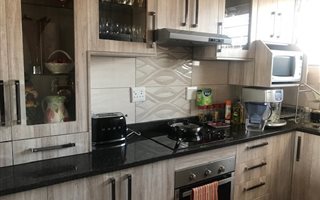 2 Bedroom Apartment in Raceview