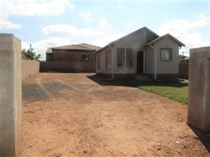 2 Bed House in Klarinet