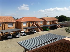 2 Bed Townhouse in Towerby