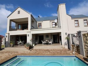 3 Bed House in Boschkop