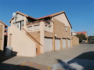 2 Bed Townhouse in Amberfield
