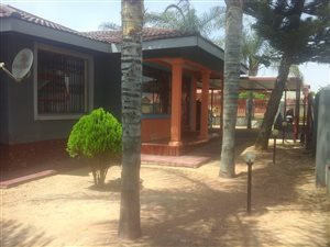3 Bed House in African Jewel