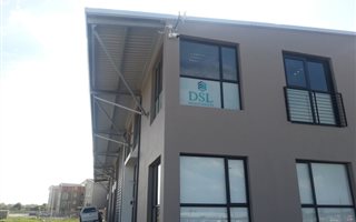 105 m² Office Space in Overbaakens