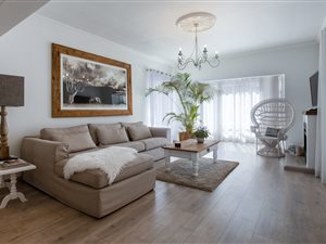 2 Bed House in Cedar Lakes