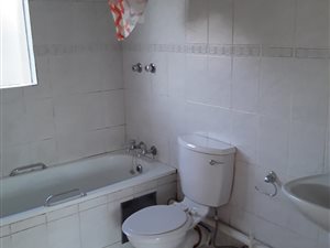 3 Bed Apartment in Lakefield