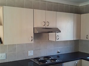 3 Bed Apartment in Lakefield