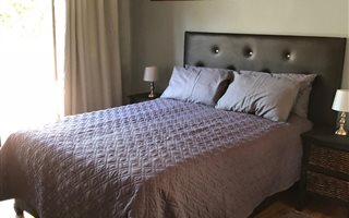 Bachelor apartment in Parkmore