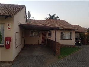 2 Bed Townhouse in Bonaero Park