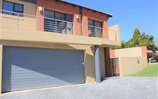 4 Bedroom Cluster in Boskruin